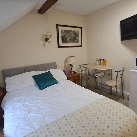 Coynant Farm Guesthouse Swansea Extérieur photo
